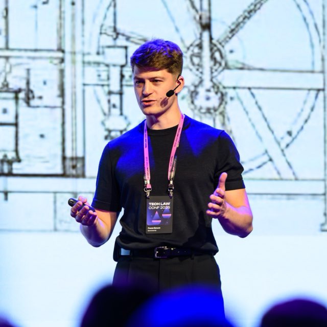 Рома Бузько